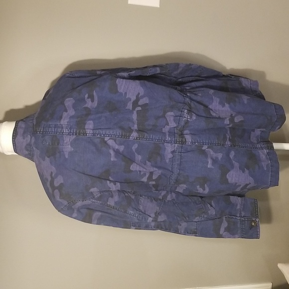 GAP Camo Utility Jacket - Picture 5 of 9